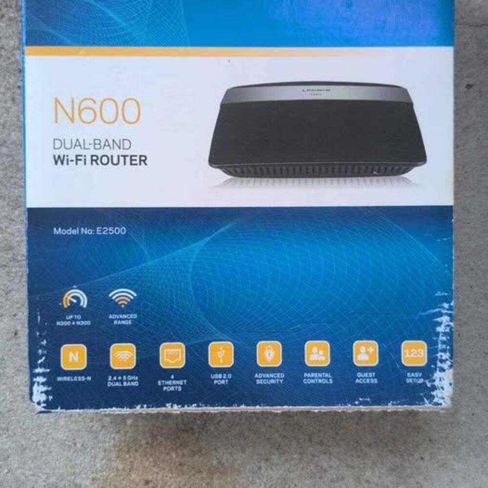 Linksys E2500 N600 Dual-Band Wi-Fi Router